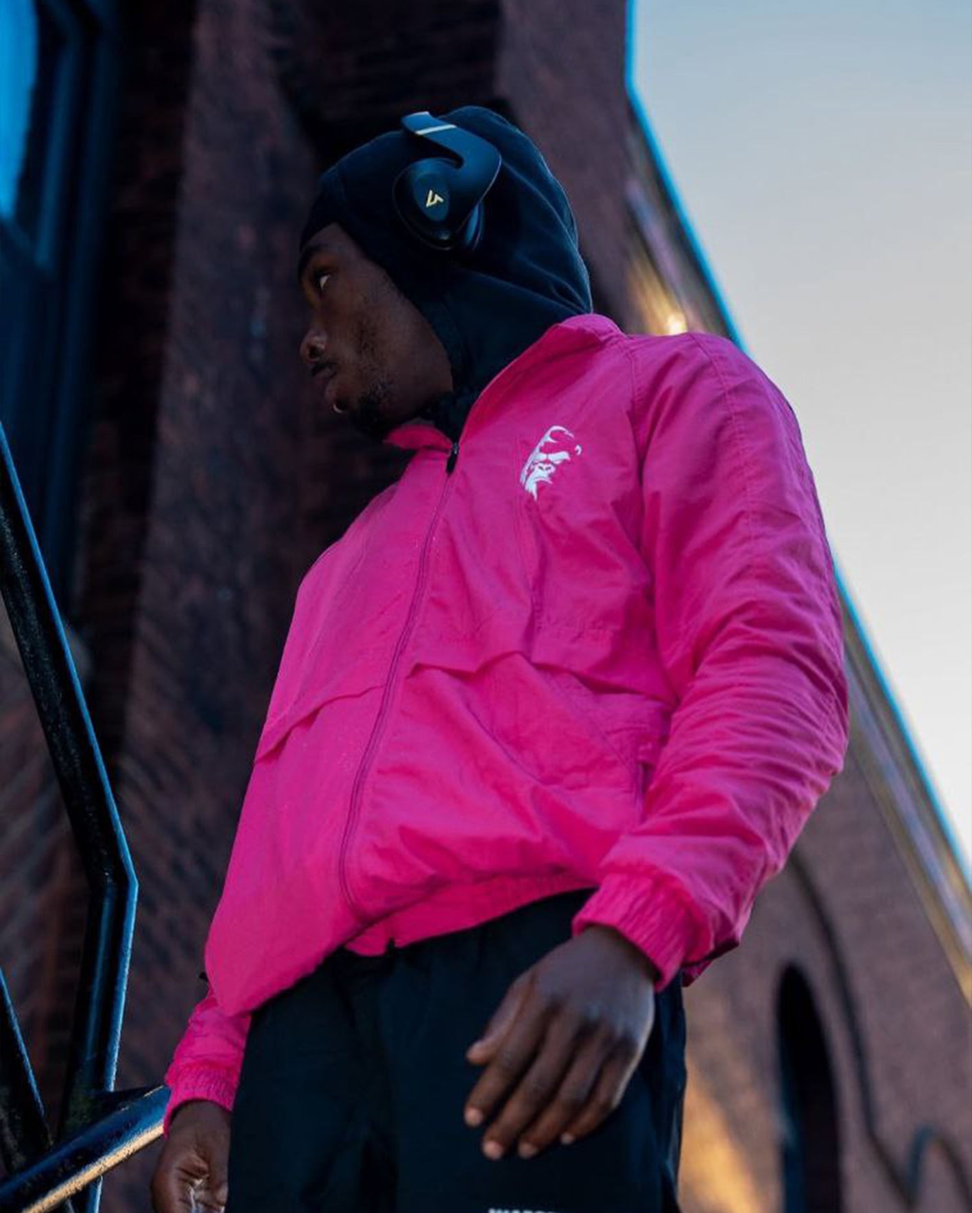 Magno wind-breaker